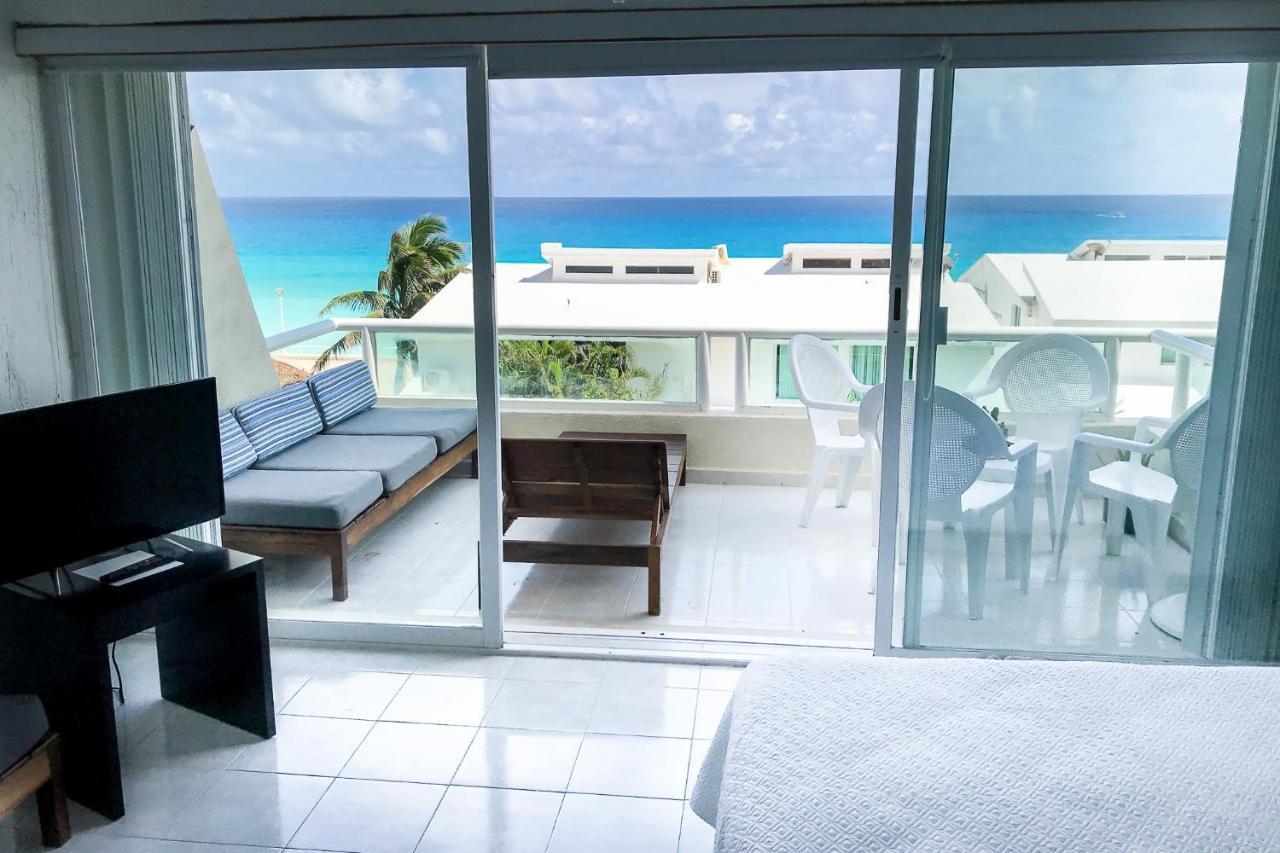 Apartment On The Beach With Terrace Ocean View, Brisas Cancun 01 By Beach & Ocean Apartments Dış mekan fotoğraf